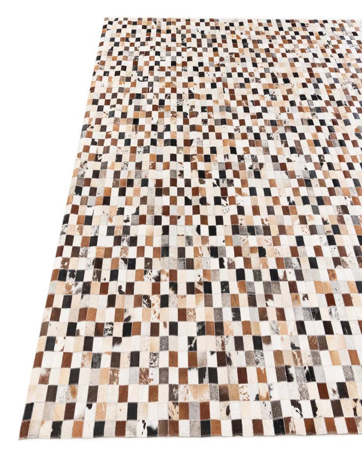 Detail image of 8' 1 x 10' Cowhide Stocks Rug