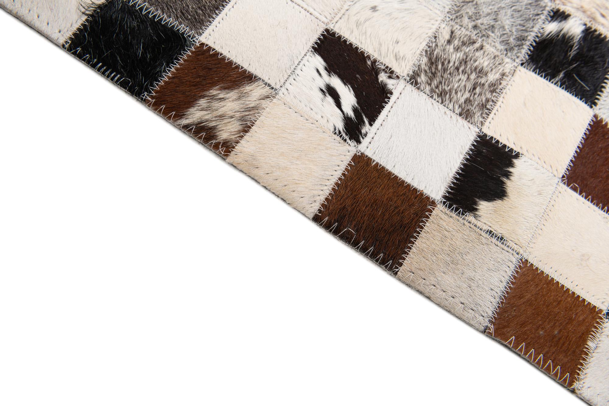 8' 1 x 10' Cowhide Stocks Rug