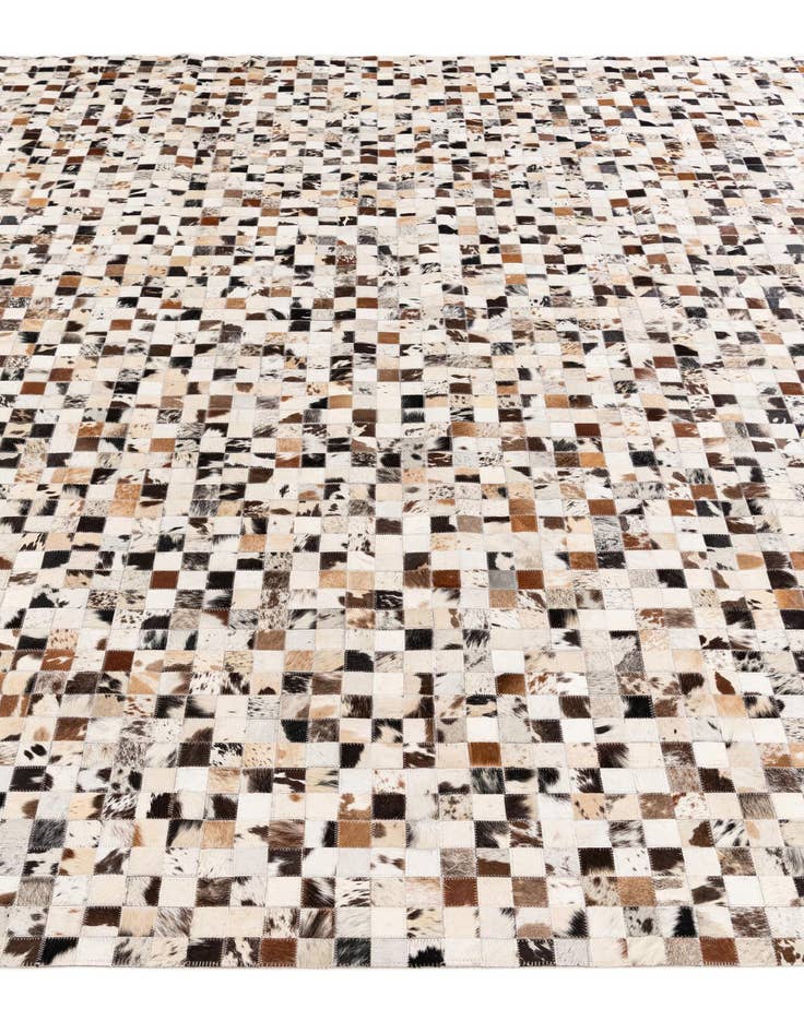 Detail image of 8' 1 x 10' Cowhide Stocks Rug
