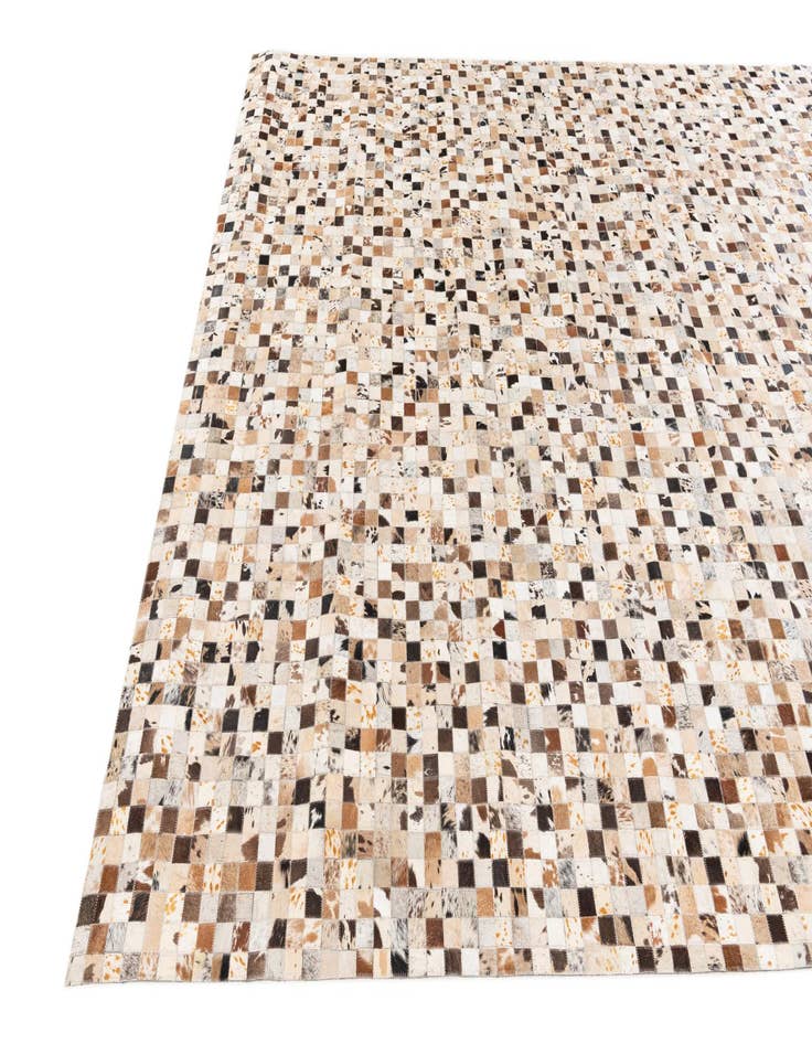 Detail image of 8' x 9' 10 Cowhide Stocks Rug