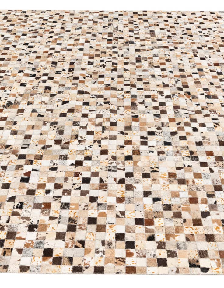 Detail image of 8' x 9' 10 Cowhide Stocks Rug