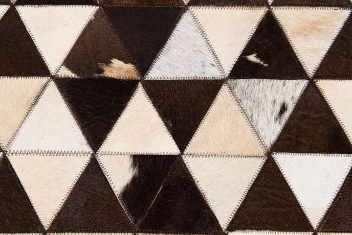 8' 1 x 10' Cowhide Stocks Rug