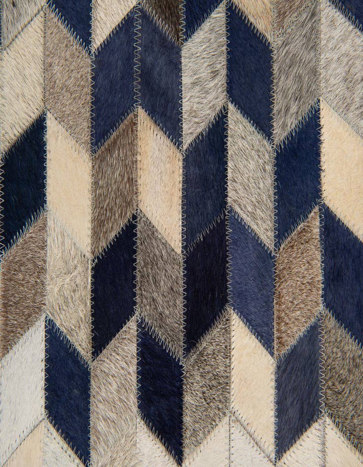 Detail image of 8' 1 x 9' 10 Cowhide Stocks Rug