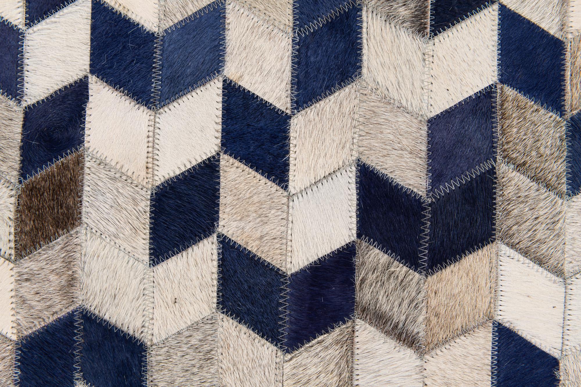 8' 1 x 10' Cowhide Stocks Rug