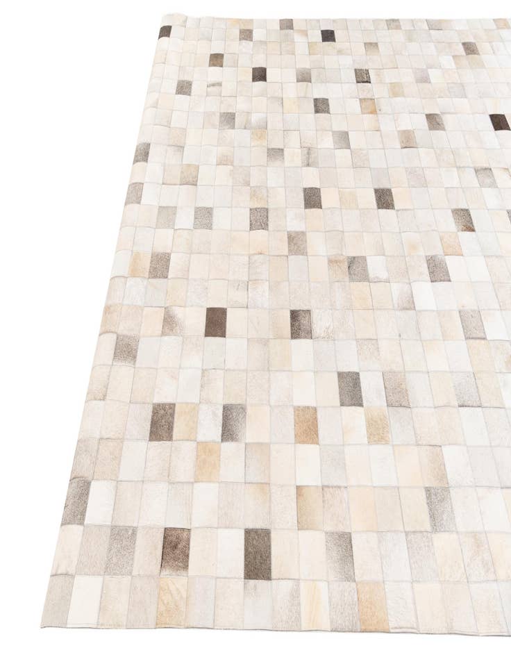 Detail image of 8' x 9' 10 Cowhide Stocks Rug