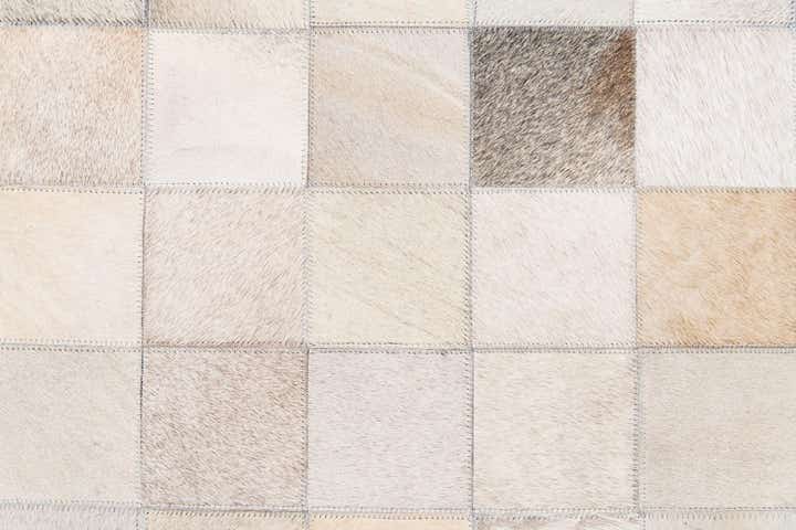 8' x 9' 10 Cowhide Stocks Rug
