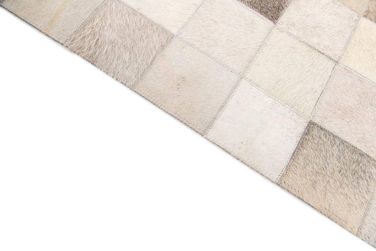Detail image of 8' x 9' 11 Cowhide Stocks Rug