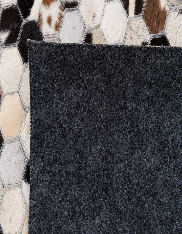 Detail image of 8' x 9' 11 Cowhide Stocks Rug