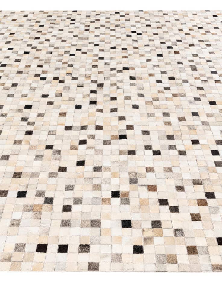 Detail image of 8' x 9' 10 Cowhide Stocks Rug