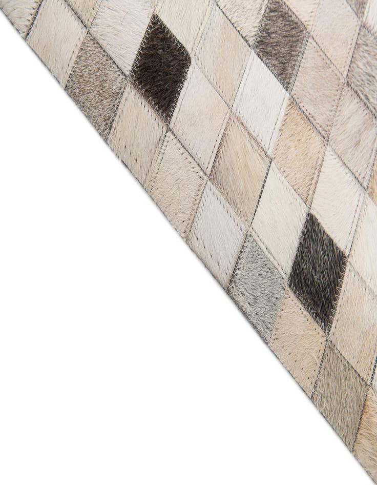 Detail image of 8' 1 x 10' Cowhide Stocks Rug