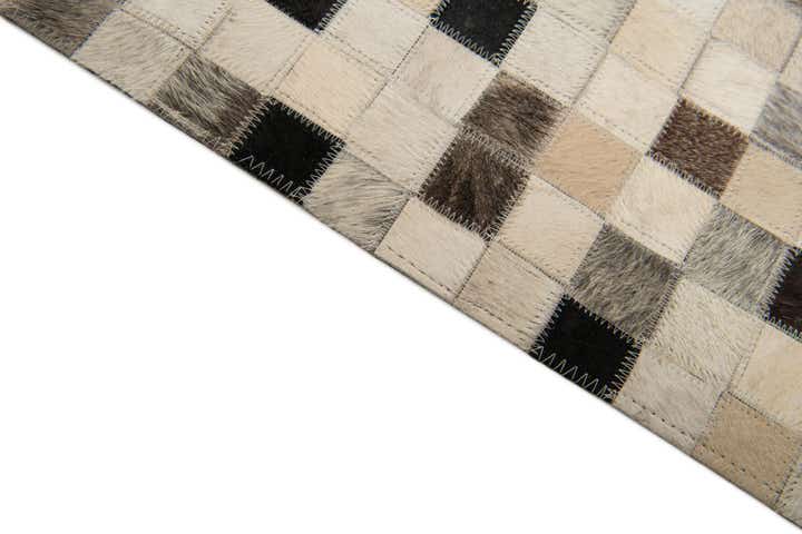 8' x 9' 9 Cowhide Stocks Rug