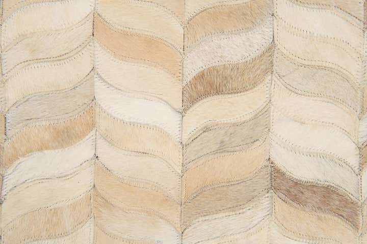 6' 8 x 9' 8 Cowhide Stocks Rug