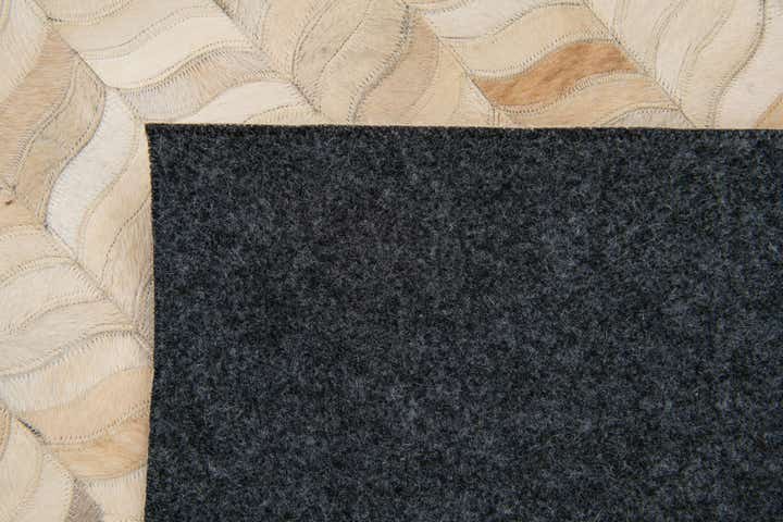 6' 8 x 9' 8 Cowhide Stocks Rug