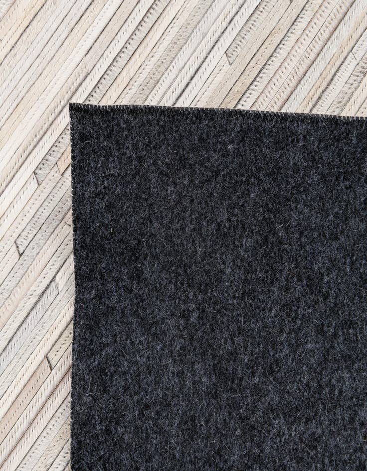 Detail image of 8' x 9' 11 Cowhide Stocks Rug