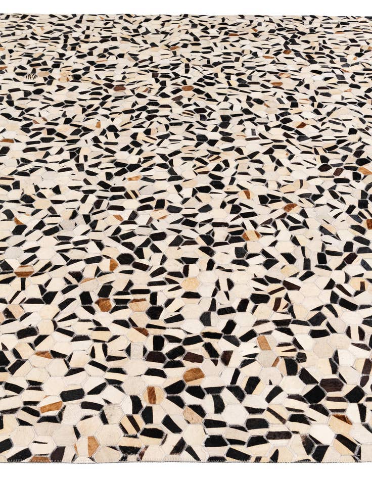 Detail image of 7' 11 x 9' 11 Cowhide Stocks Rug