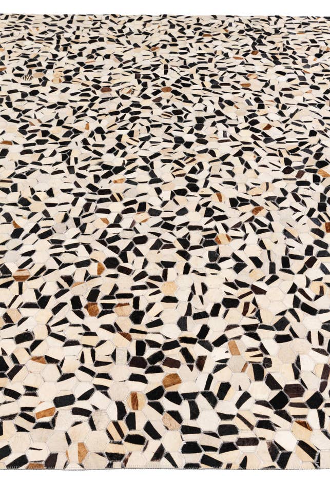 Detail image of 7' 11 x 9' 11 Cowhide Stocks Rug