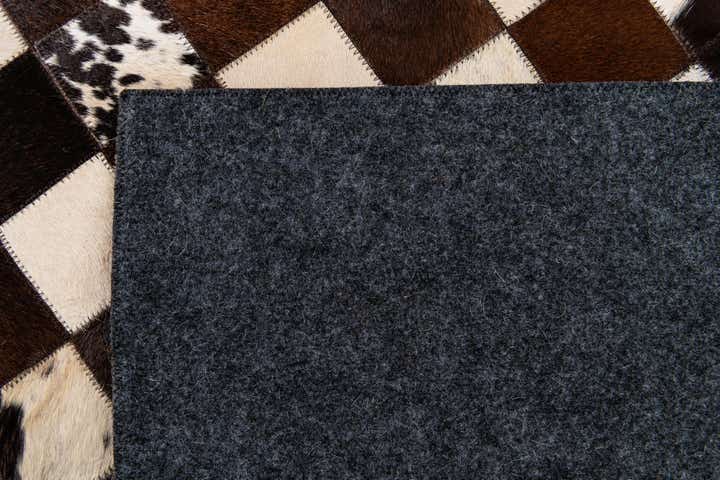 8' x 9' 10 Cowhide Stocks Rug