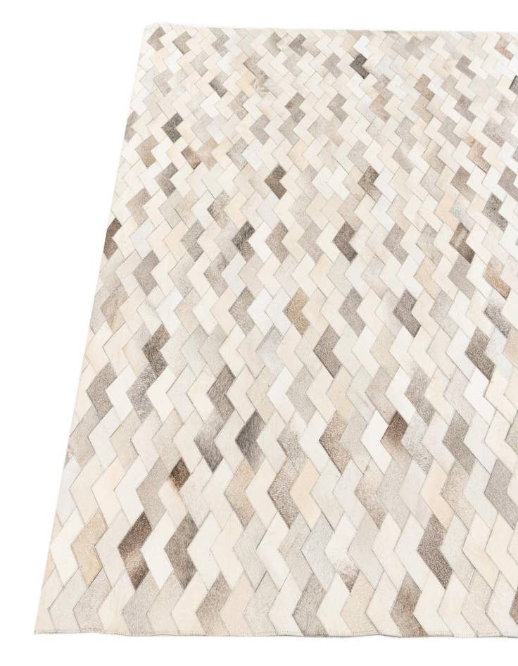 Detail image of 6' x 9' 1 Cowhide Stocks Rug