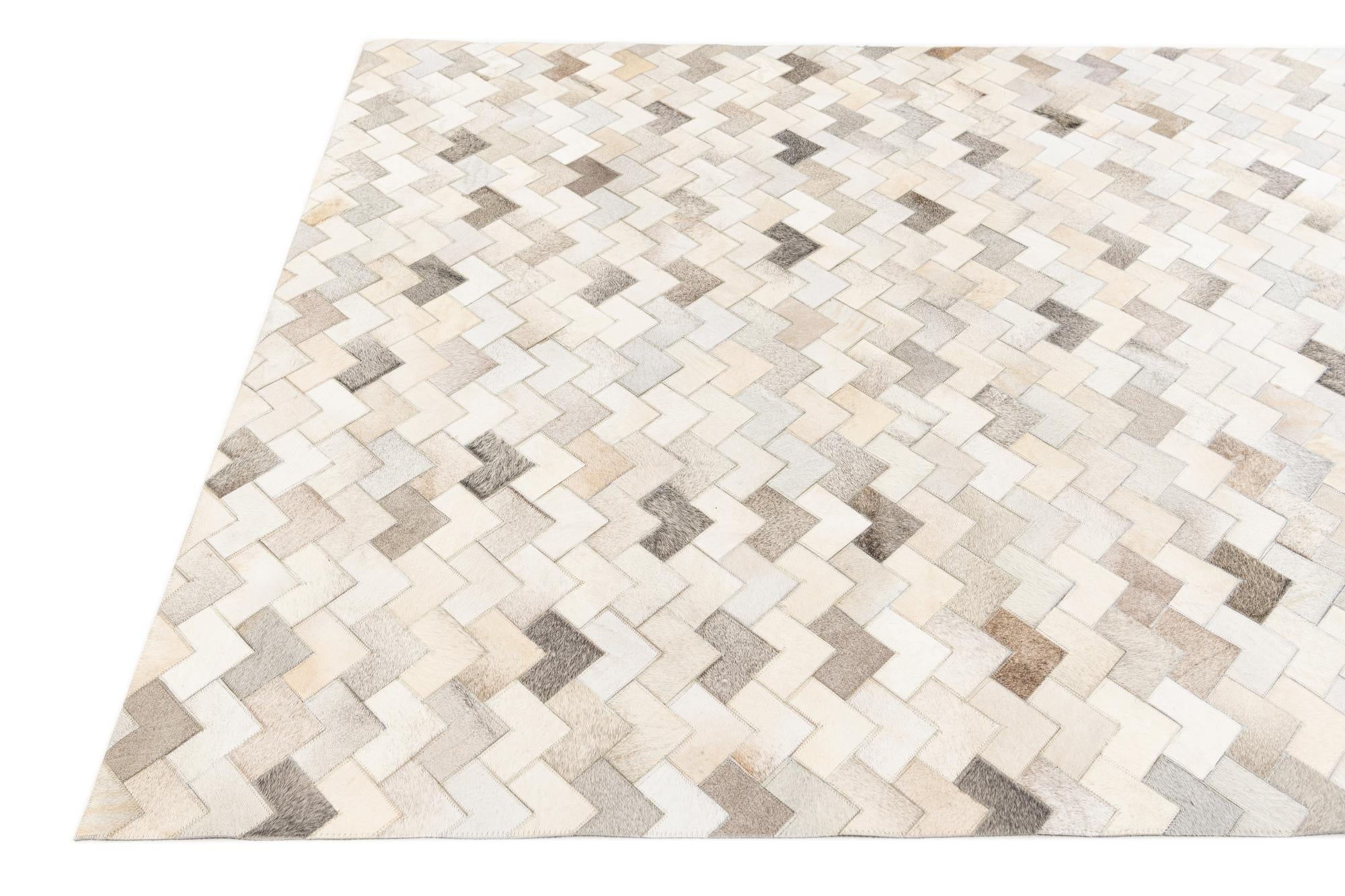 6' x 9' Cowhide Stocks Rug