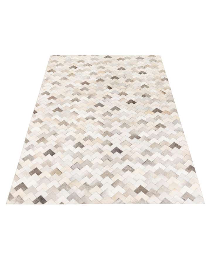 6' x 9' Cowhide Stocks Rug
