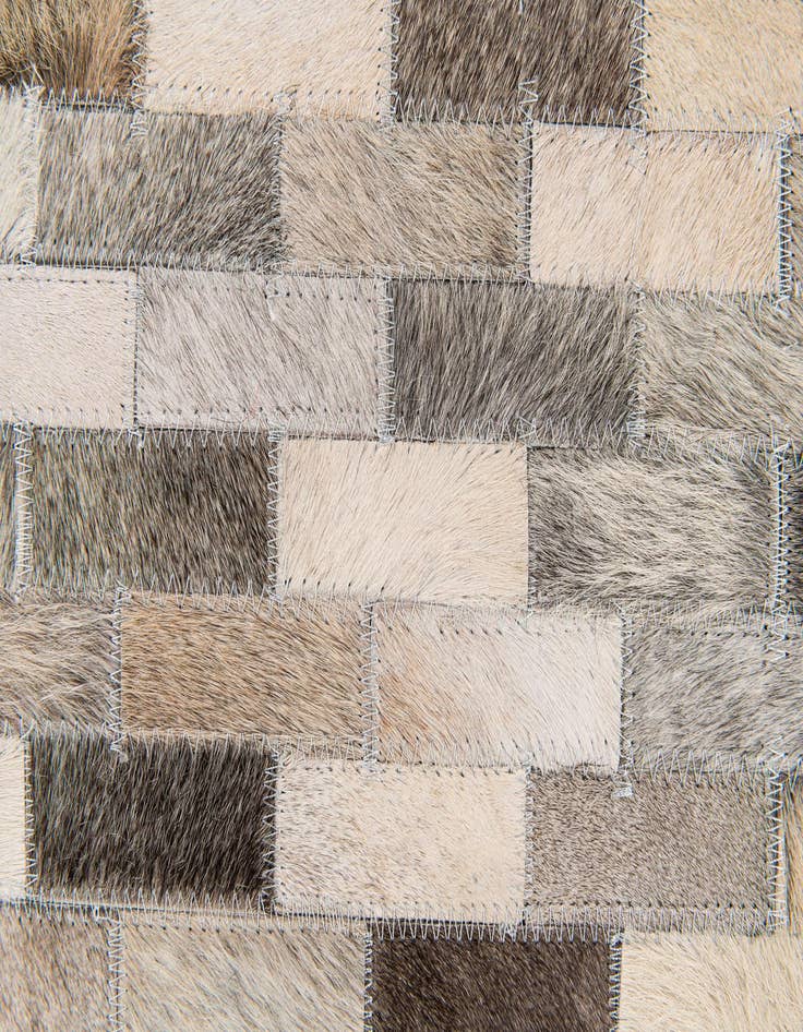 Detail image of 6' x 9' Cowhide Stocks Rug