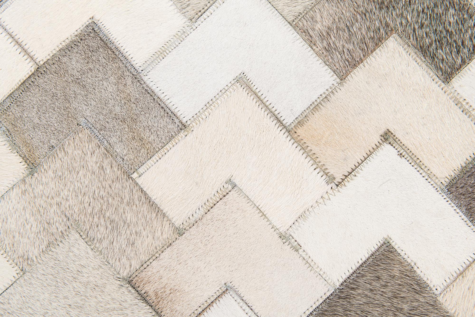 6' x 9' Cowhide Stocks Rug