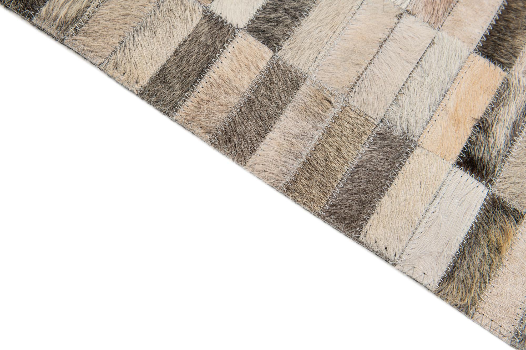 6' x 9' Cowhide Stocks Rug