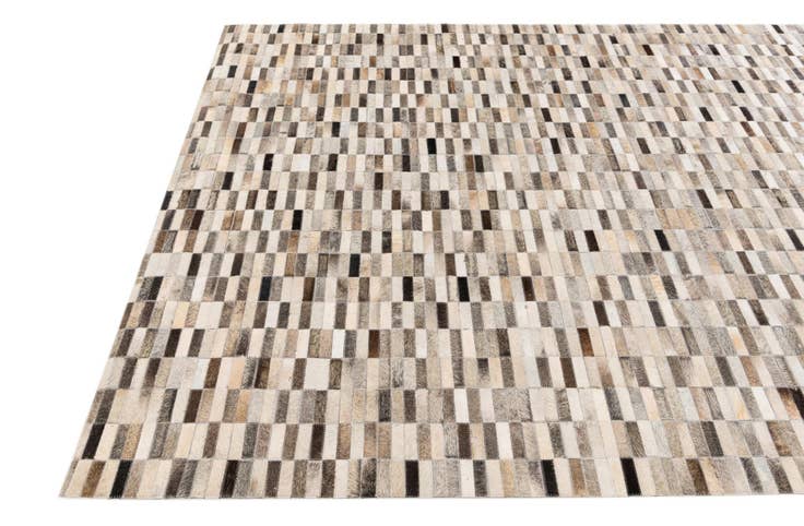Detail image of 6' x 9' Cowhide Stocks Rug