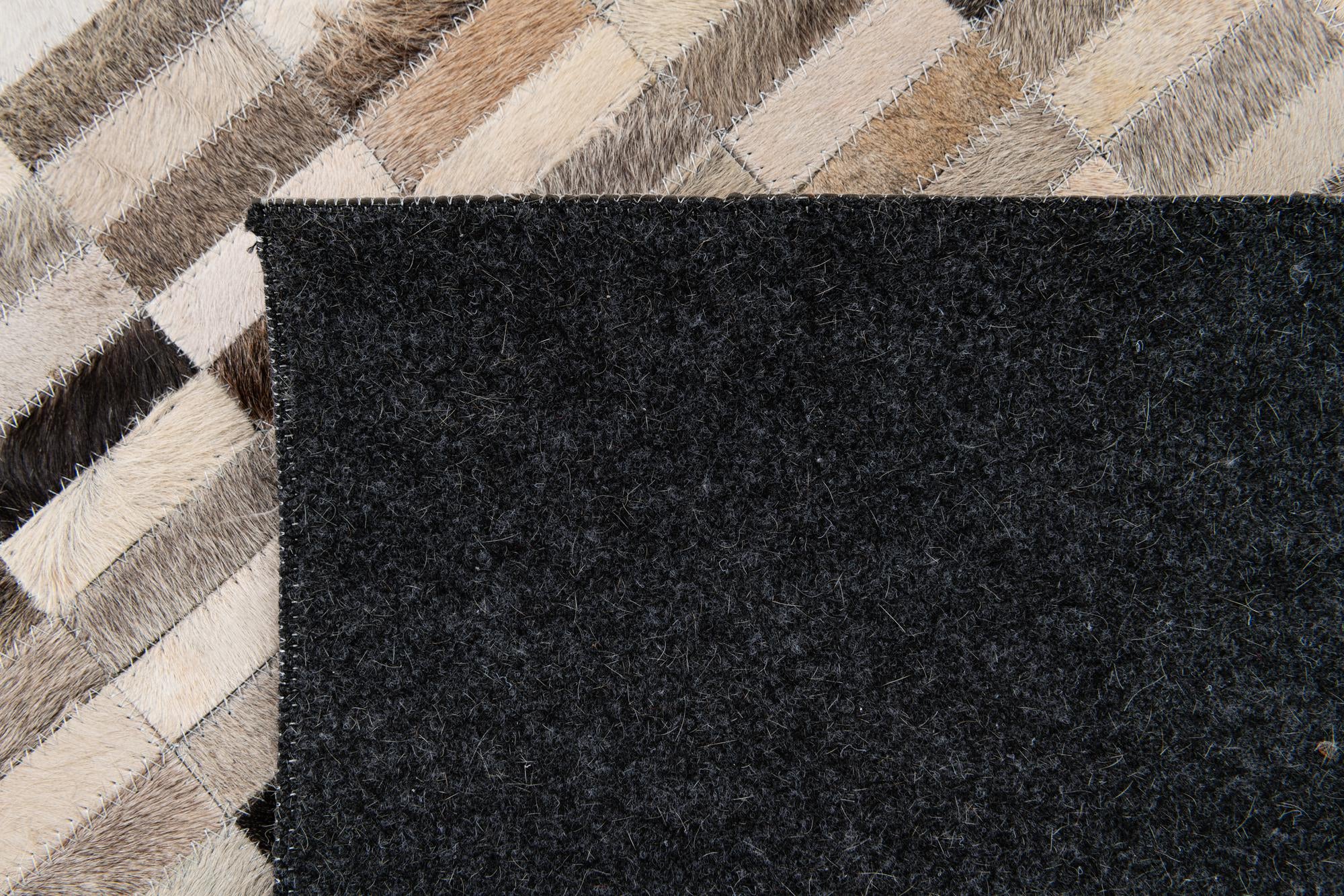 6' x 9' Cowhide Stocks Rug