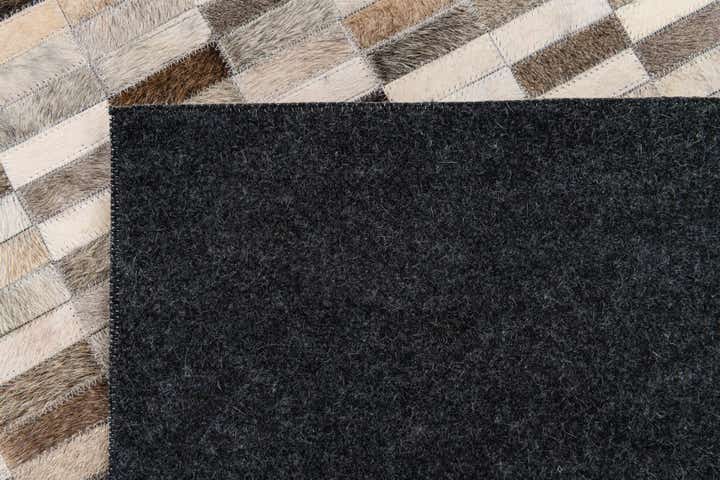 6' x 8' 11 Cowhide Stocks Rug