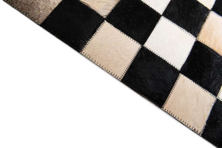 6' 8 x 9' 9 Cowhide Stocks Rug