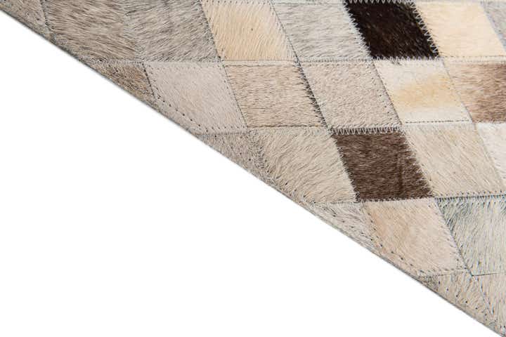 6' x 9' 1 Cowhide Stocks Rug