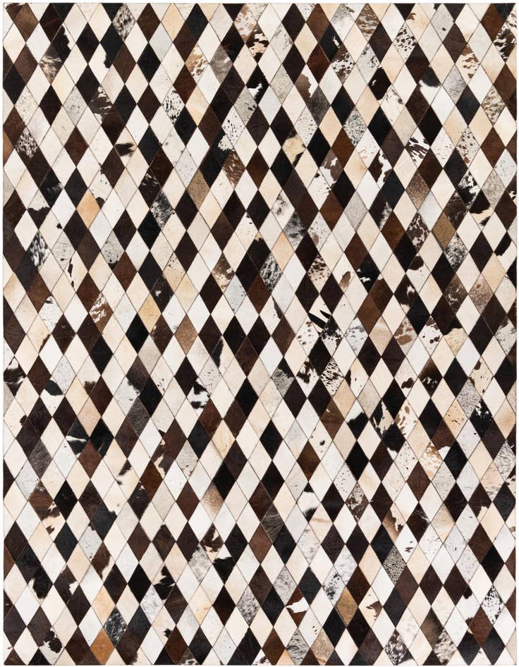 Detail image of 6' 7 x 9' 10 Cowhide Stocks Rug