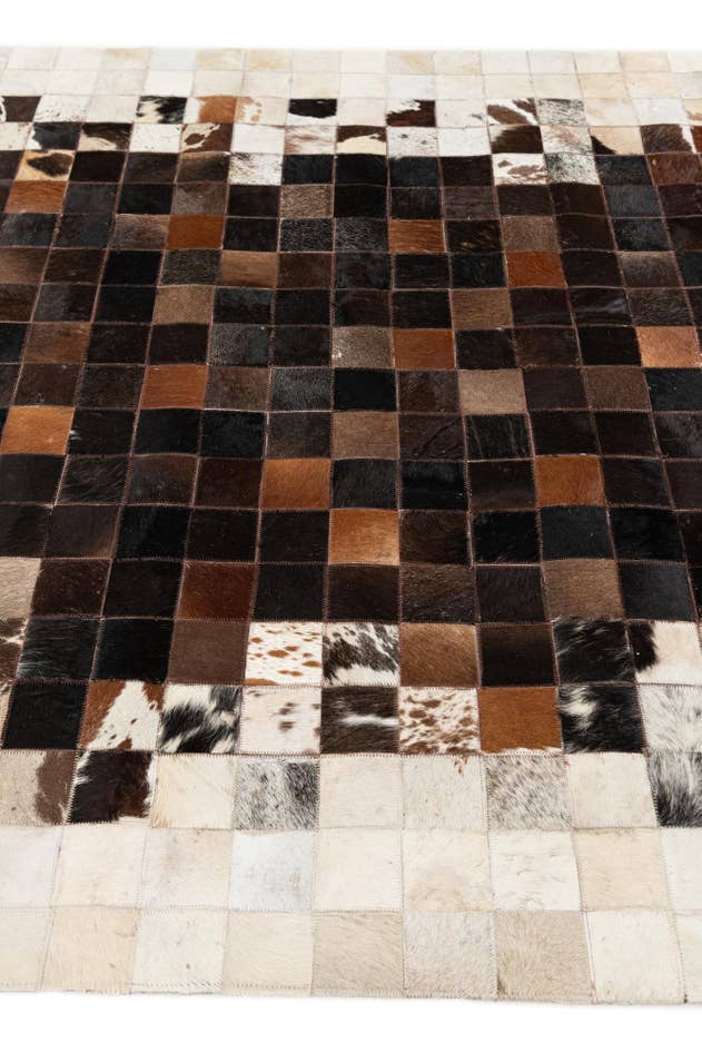 Detail image of 5' x 8' Cowhide Stocks Rug
