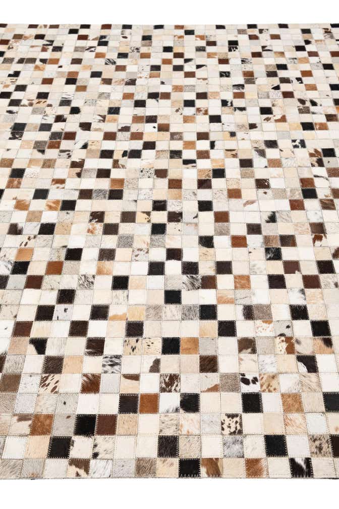 5' x 7' 10 Cowhide Stocks Rug