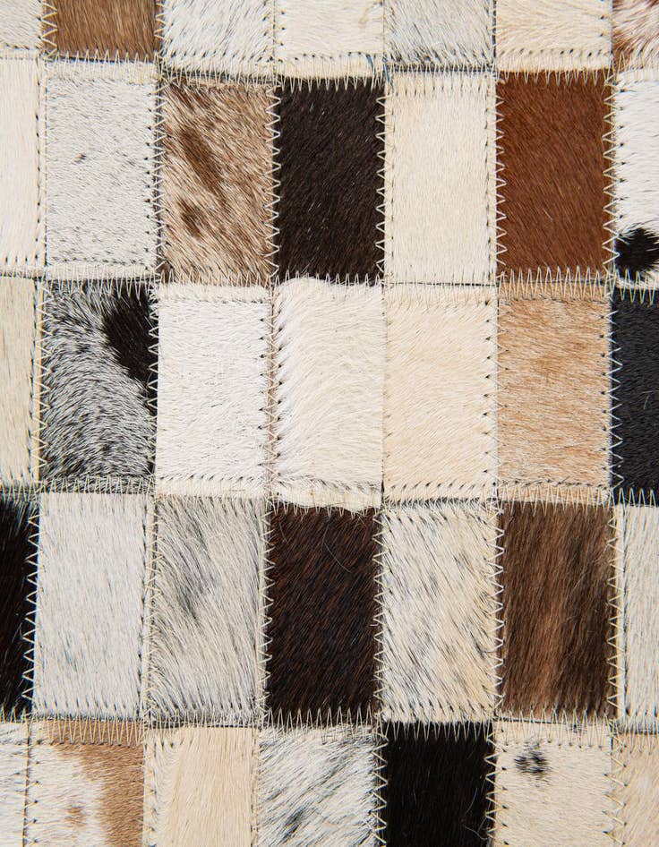 Detail image of 5' 1 x 7' 10 Cowhide Stocks Rug