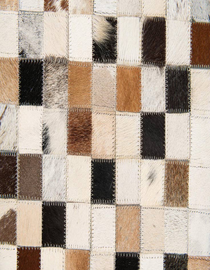 Detail image of 5' 1 x 7' 10 Cowhide Stocks Rug