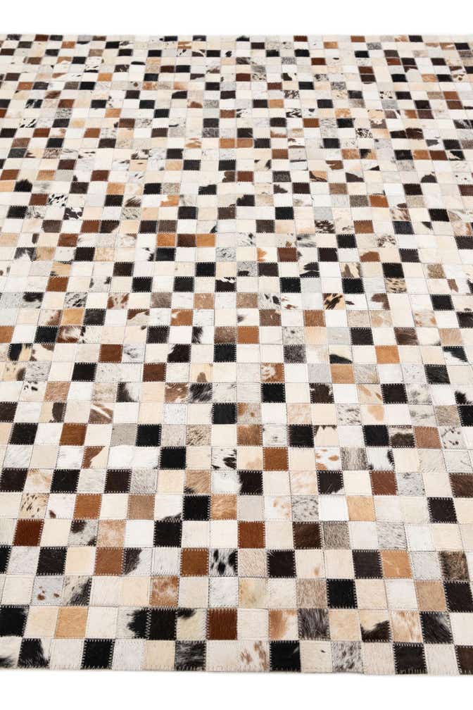 5' x 7' 10 Cowhide Stocks Rug