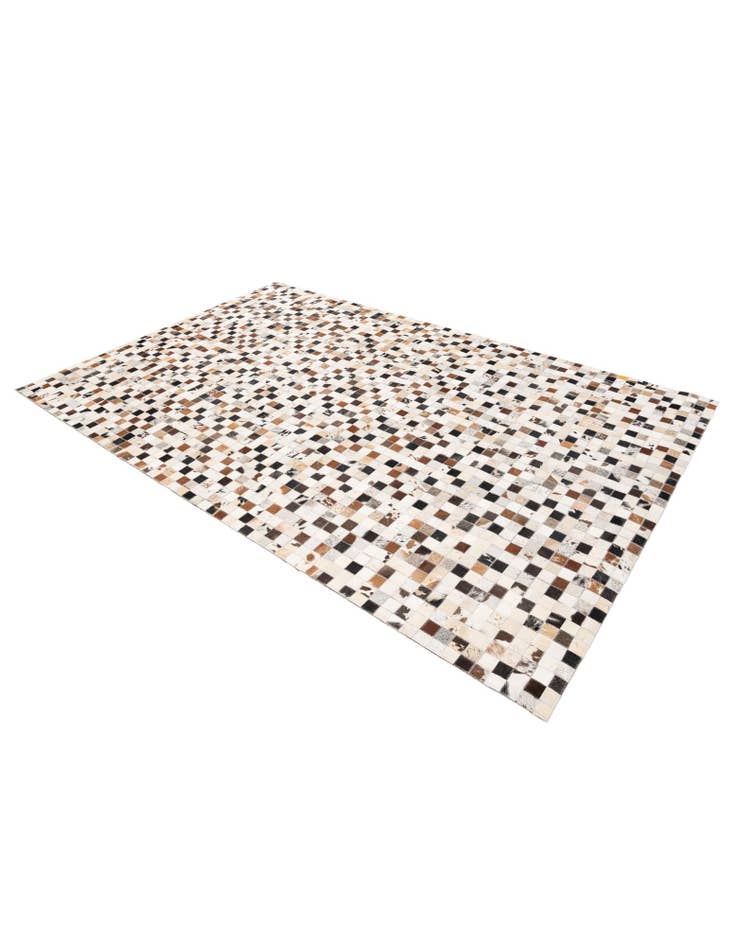 Detail image of 5' x 7' 10 Cowhide Stocks Rug