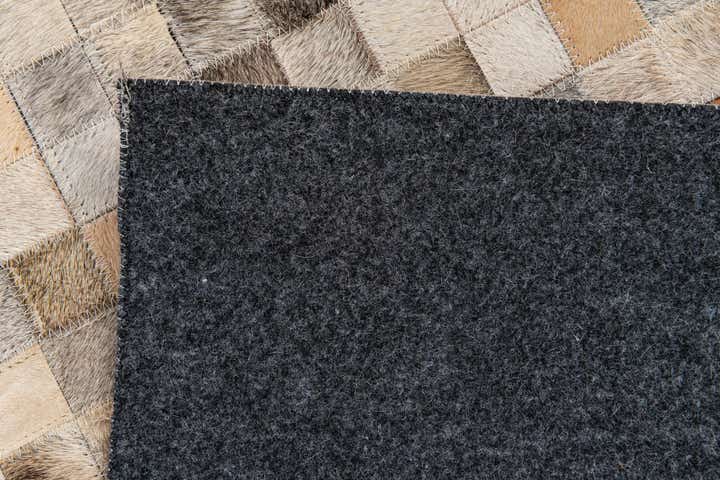 5' 2 x 7' 6 Cowhide Stocks Rug