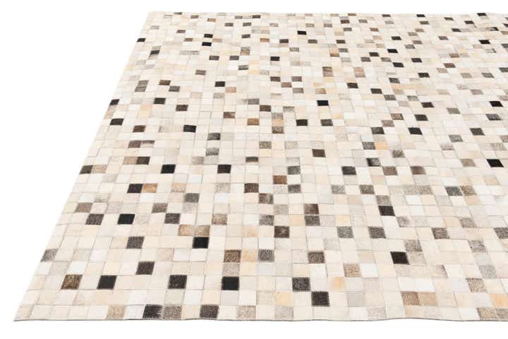 5' x 8' Cowhide Stocks Rug