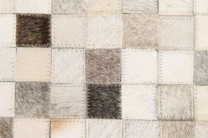 5' x 8' Cowhide Stocks Rug