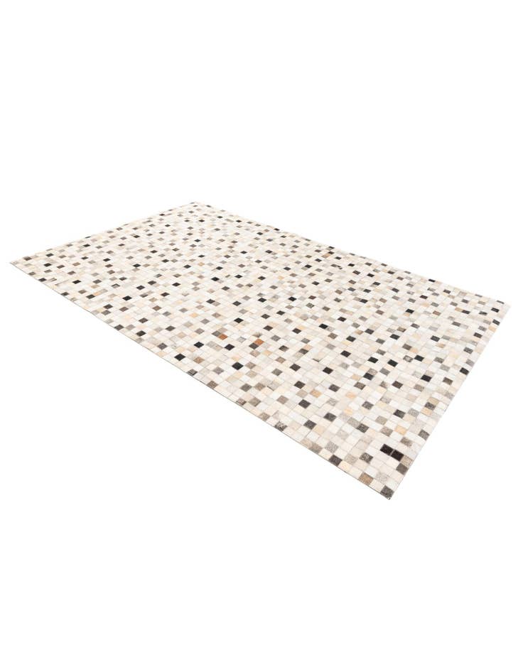 Detail image of 5' x 7' 11 Cowhide Stocks Rug