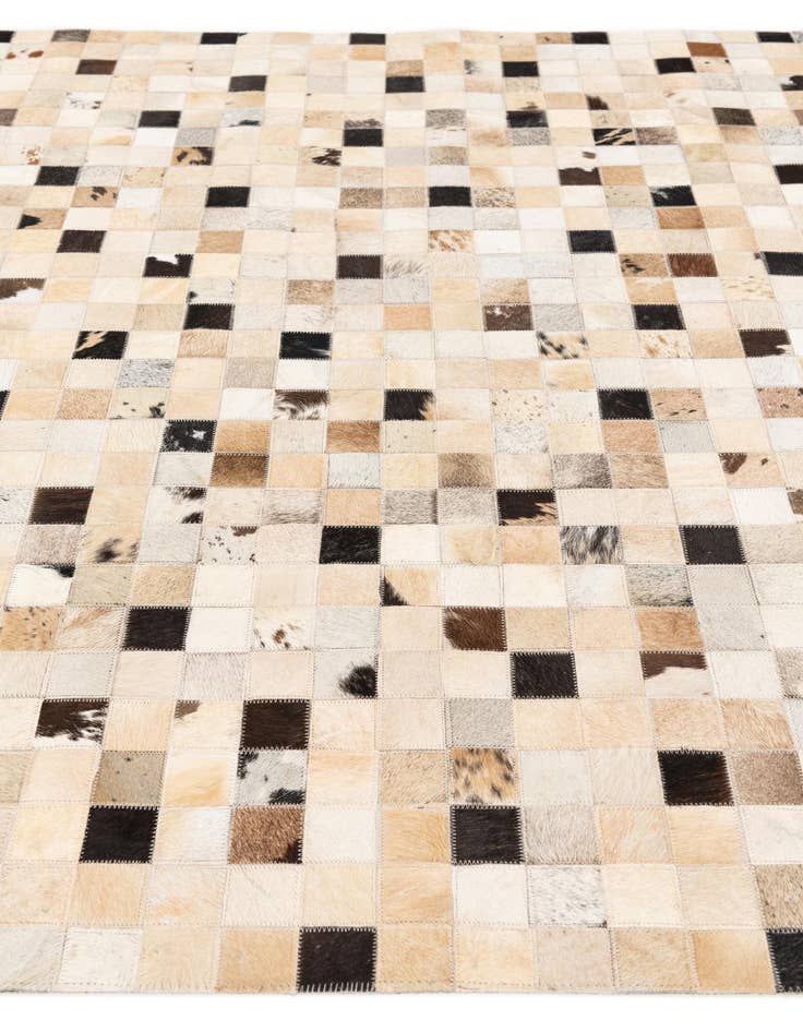 Detail image of 5' x 7' 11 Cowhide Stocks Rug