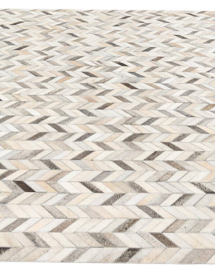 Detail image of 5' 9 x 8' 1 Cowhide Stocks Rug