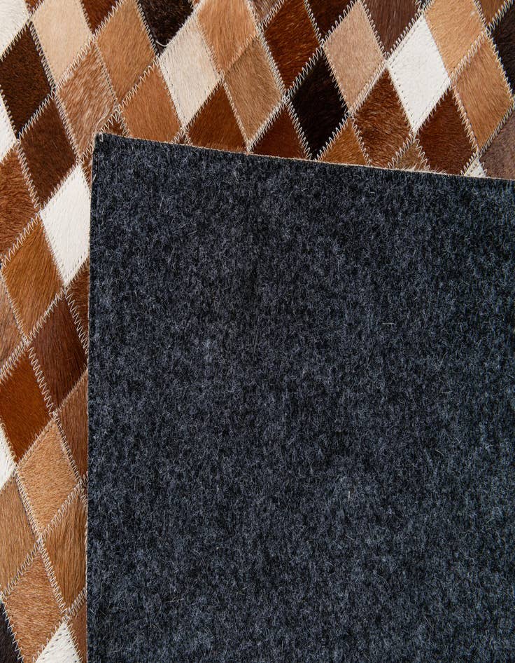 Detail image of 5' 9 x 8' Cowhide Stocks Rug