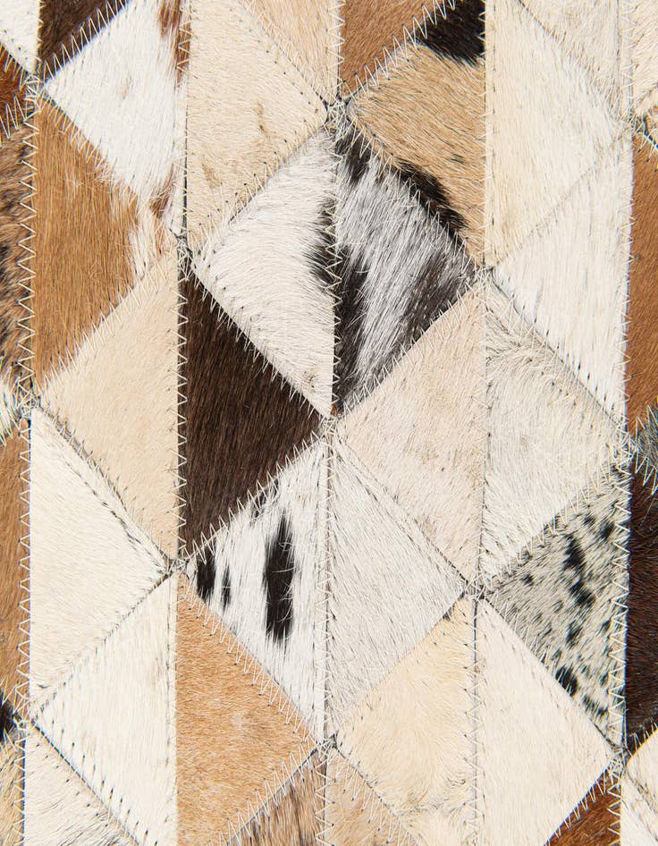 Detail image of 5' 1 x 7' 11 Cowhide Stocks Rug