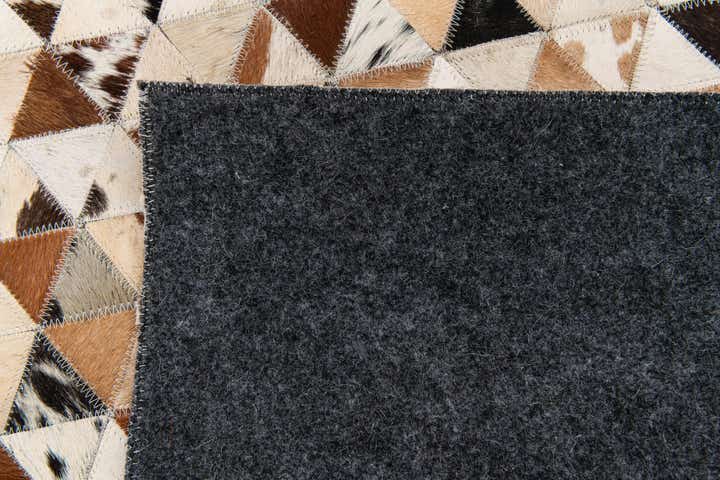 5' 1 x 7' 11 Cowhide Stocks Rug