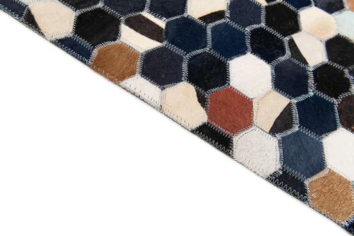 5' 1 x 8' Cowhide Stocks Rug