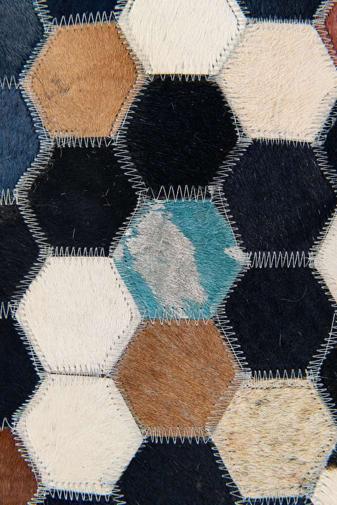 5' 1 x 8' Cowhide Stocks Rug